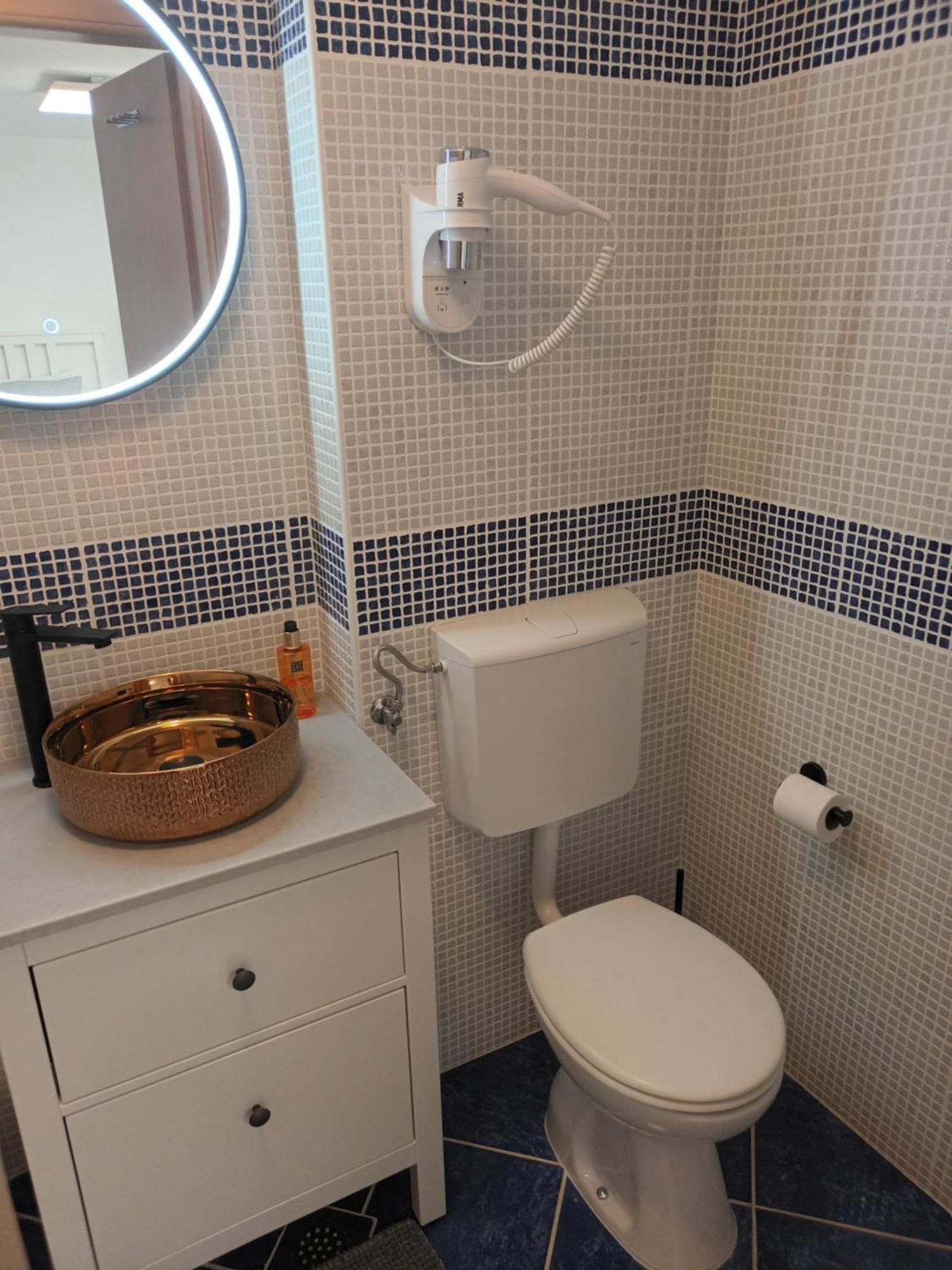 App Hedonist Apartment Novigrad Istria Exterior foto